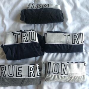 LARGE 5-PACK TRUE RELIGION BRIEFS